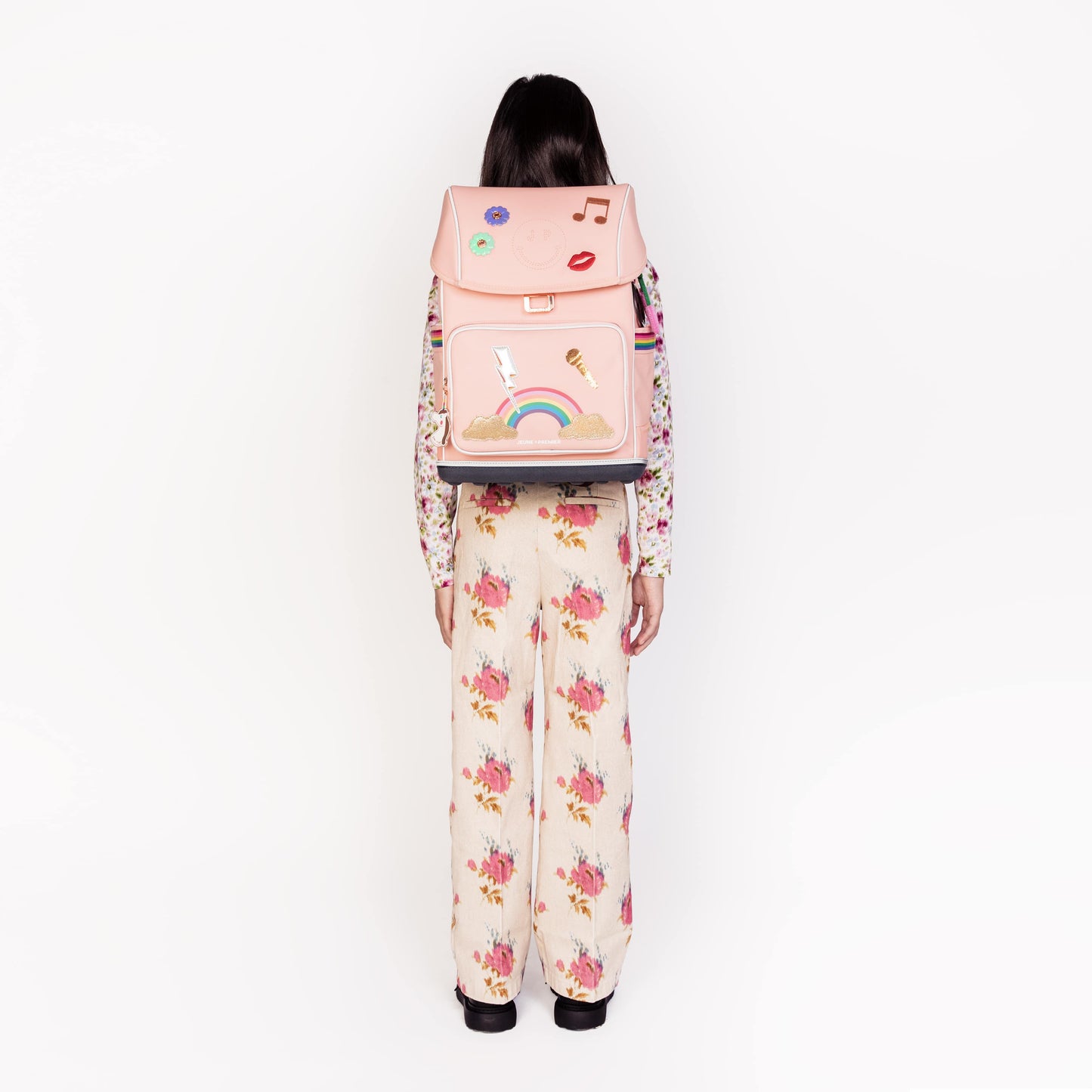 Ergonomic backpack Lady Gadget Pink for girls from the first year of primary school onwards. The load-bearing system transfers 50% of the weight to the hips.