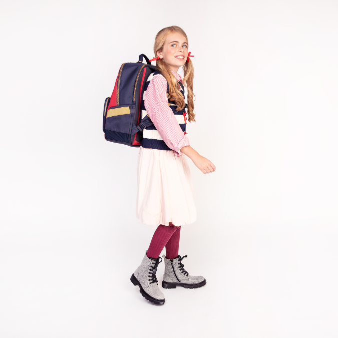 Trendy backpack for children from 6 years. The Jeune Premier New Bobbie Saddle Bag is a rework of the classic Bobbie model.
