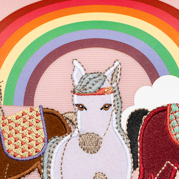 Trendy schoolbag for children from 6 to 8 years old. This Classic Midi Pony is a real back-to-school essential.