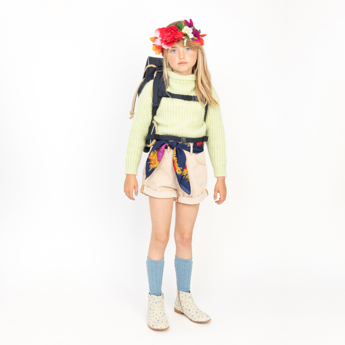 Discover the Ergomaxx, the most ergonomic backpack from Jeune Premier for girls aged 6 to 10. This Unicorn Gold design is perfect for unicorn & rainbow lovers.