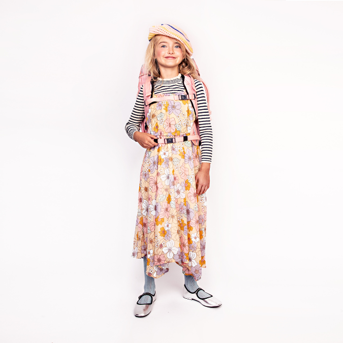 Discover the Ergomaxx, the most ergonomic and durable backpack in the world for girls aged 6 to 10. The Pegasus print is ideal for rainbow and unicorn lovers.