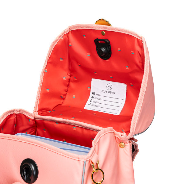Discover the Jeune Premier Ergomaxx Jewellery Box Pink, the most ergonomic, durable and beautiful backpack in the world for girls aged 6 to 10.