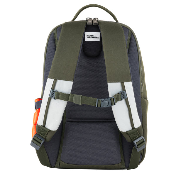 Trendy backpack for boys from 6 years. The Jeune Premier New Bobbie Camp Life is a rework of the classic Bobbie model.