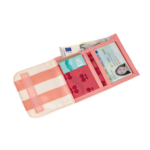 Funky Jeune Premier Wallet. Money well spend! A nice gift for yourself or a loved one who loves beautiful things.