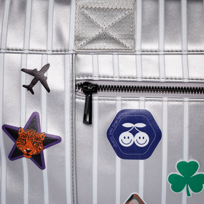 Jeune Premier Caroline Weekend Bag Jetsetter Silver – lightweight 25L weekend bag in recycled PET, water-repellent and vegan