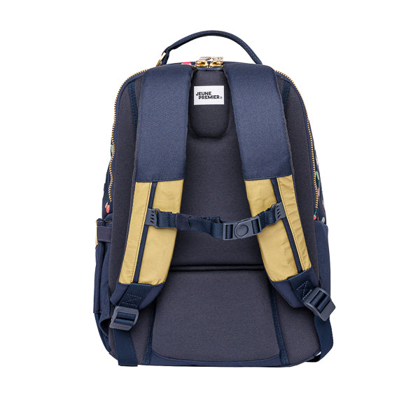 Trendy backpack for children from 6 years. The New Bobbie Love Cherries is a rework of the classic Bobbie model. 