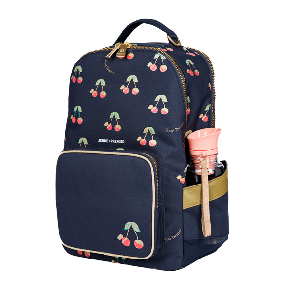 Trendy backpack for children from 6 years. The New Bobbie Love Cherries is a rework of the classic Bobbie model. 